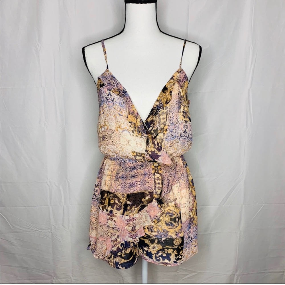 Bcbgeneration Cedar Rose Printed Ruffle Romper Si… - image 3